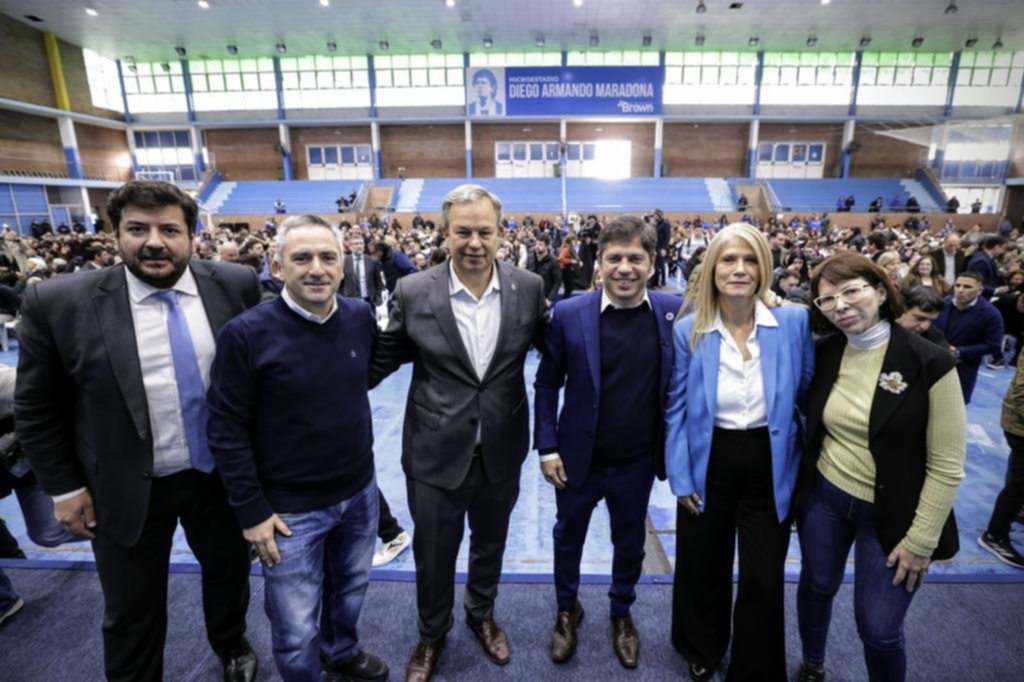 Kicillof encabezó un acto con sus candidatos