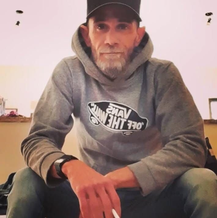 Profundo pesar en La Plata por el fallecimiento de Ezequiel Iloro, profesor de la Facultad de Artes de la UNLP 