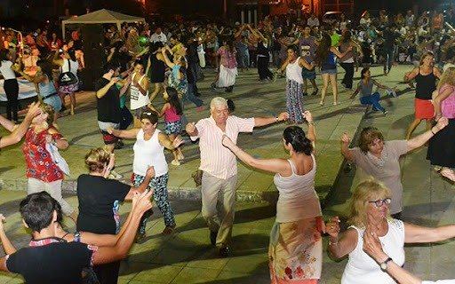 Un domingo a puro chamamé en La Plata