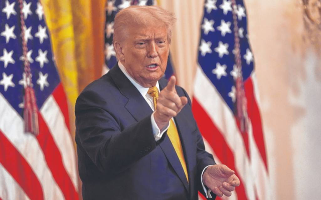 Otro volantazo de Trump, que habla de bajar aranceles