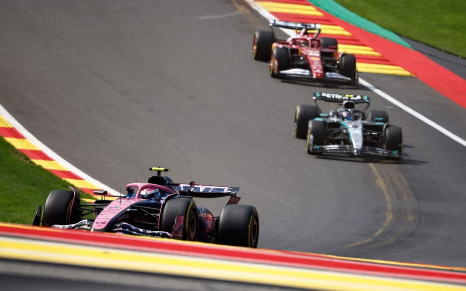 Colapinto, cuesta arriba en Bélgica: 19º en la práctica libre y en la Q1 de la Sprint