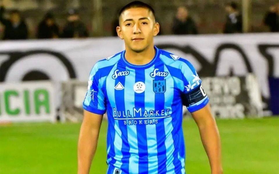 Al filo del cierre del mercado de pases, el Lobo cerró otro refuerzo: quien es Juan Yangali