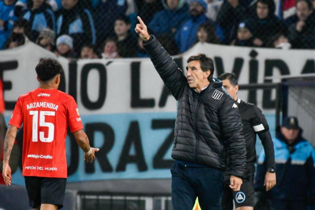 La bronca de Costas y Azzaro por la derrota