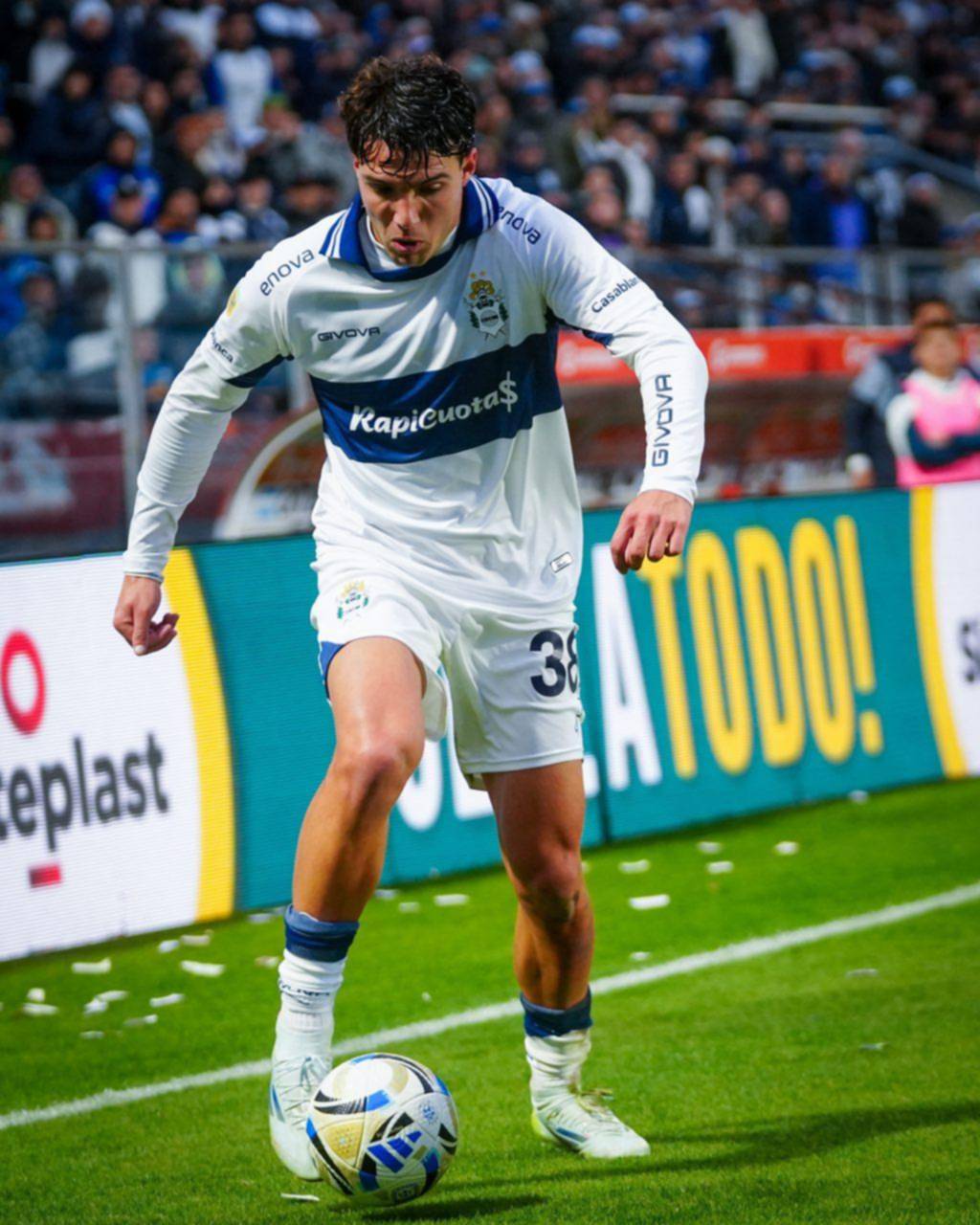 Manuel Panaro: “Va a ser hermoso gritar un gol con esta camiseta”