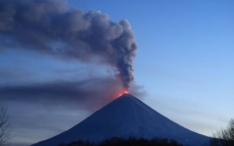 El Cinturón de Fuego, la temible "herradura" del Pacífico que incluye a Argentina: terremoto, tsunami y ahora erupción volcánica