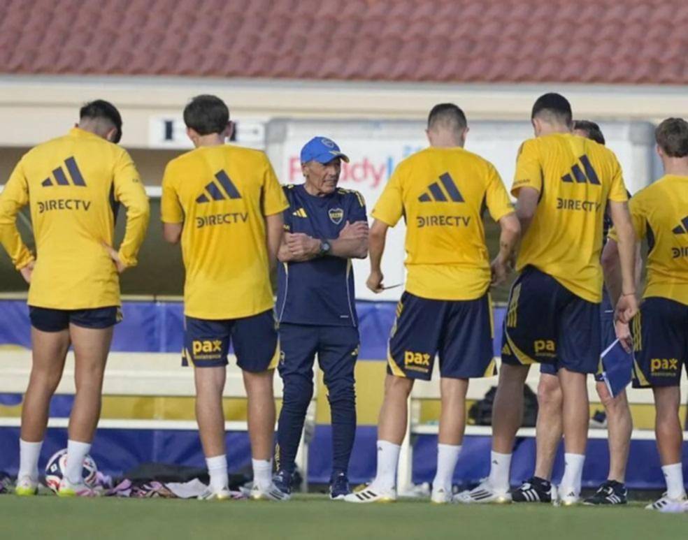 Tomó las riendas: Russo busca arreglar la interna con tres borrados