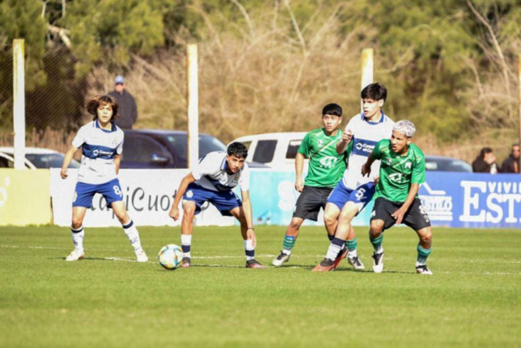 Los juveniles de Gimnasia completaron la fecha frente a Ferro