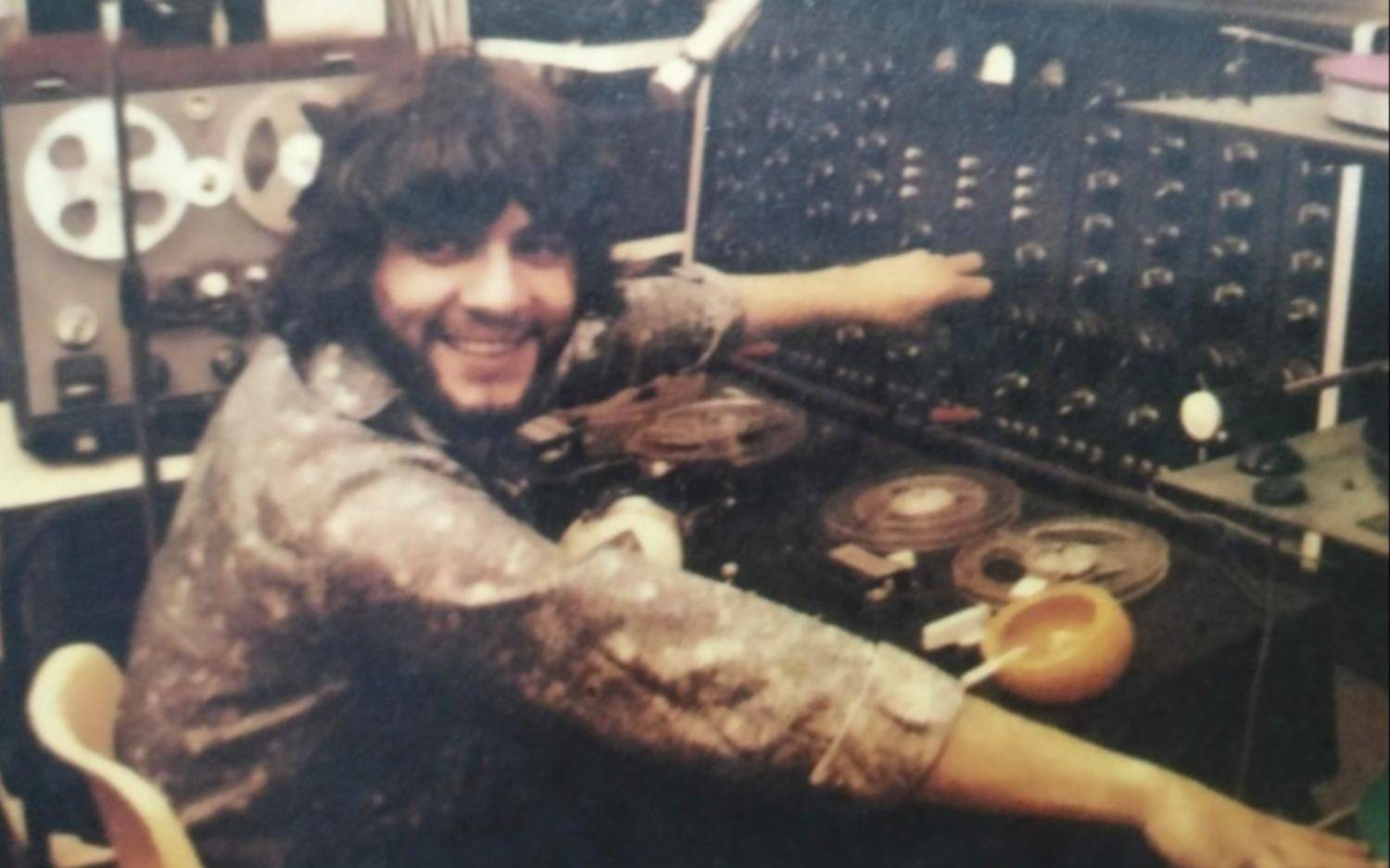Dolor en el espectro musical platense: murió el reconocido Dj Gustavo Zurita, productor de recitales históricos y de los primeros en difundir a Los Redondos