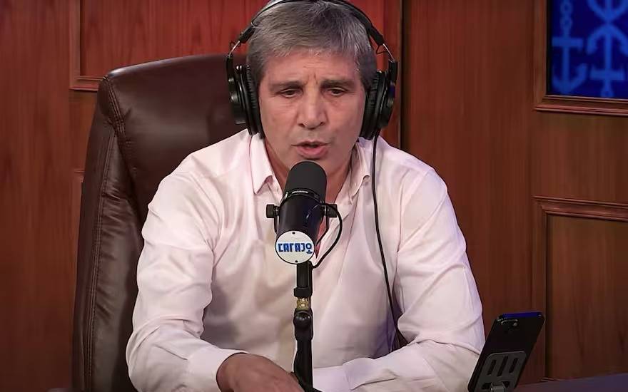 “Tratan de exagerar la situación”: Luis Caputo se refirió a la escalada del dólar y acusó al "riesgo kuka"