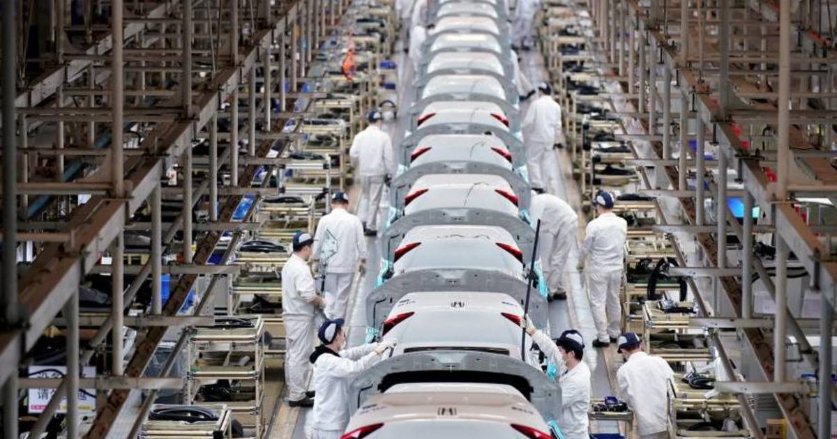Autos: fuerte retroceso en producción y exportación | El Dia