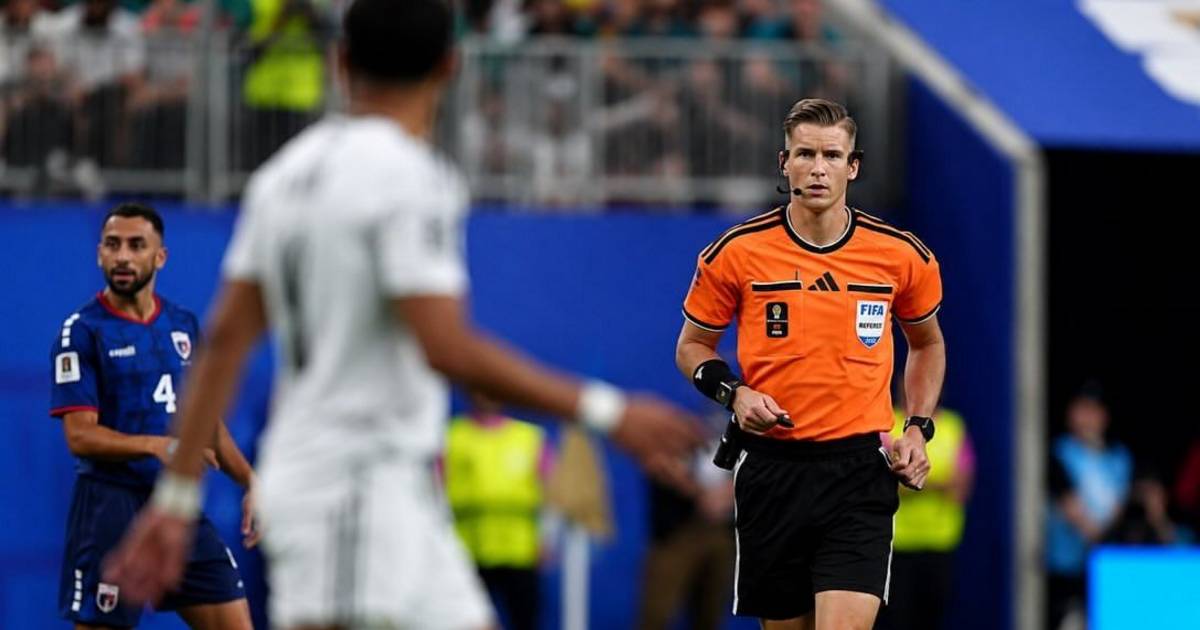 La FIFA confirmó que François Letexier será el árbitro del partido entre Argentina y Egipto por los octavos de final | El Dia