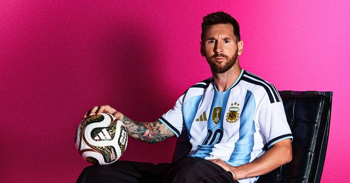 Con una imagen de Messi, Adidas presentó la pelota que se usará para definir al campeón del mundo | El Dia
