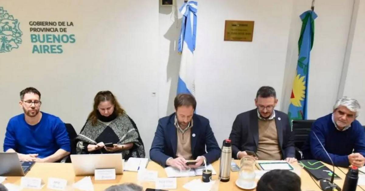 Ofrecen un 7% de suba en dos tramos a docentes y llega el turno de estatales | El Dia