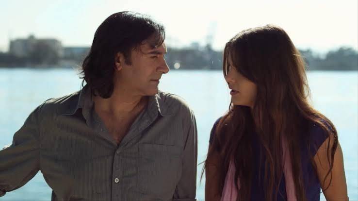 ¿Por qué nos fascinan las películas malas? La ciencia detrás del fenómeno "tan malo que es bueno"