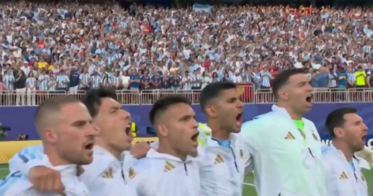 VIDEO. El himno volvió a emocionar a la Selección: un grito cargado de sentimiento | El Dia
