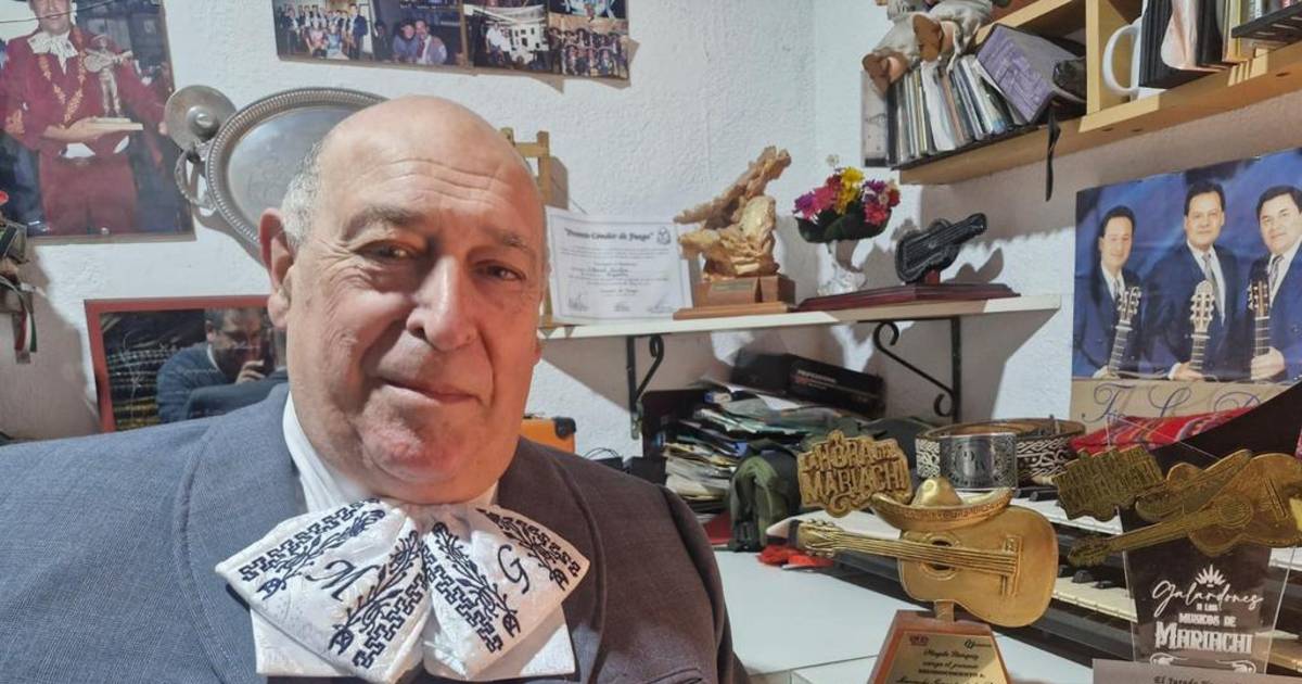 Amor a la mexicana La increíble historia de El Mariachi Gigante , de La Plata a México | El Dia