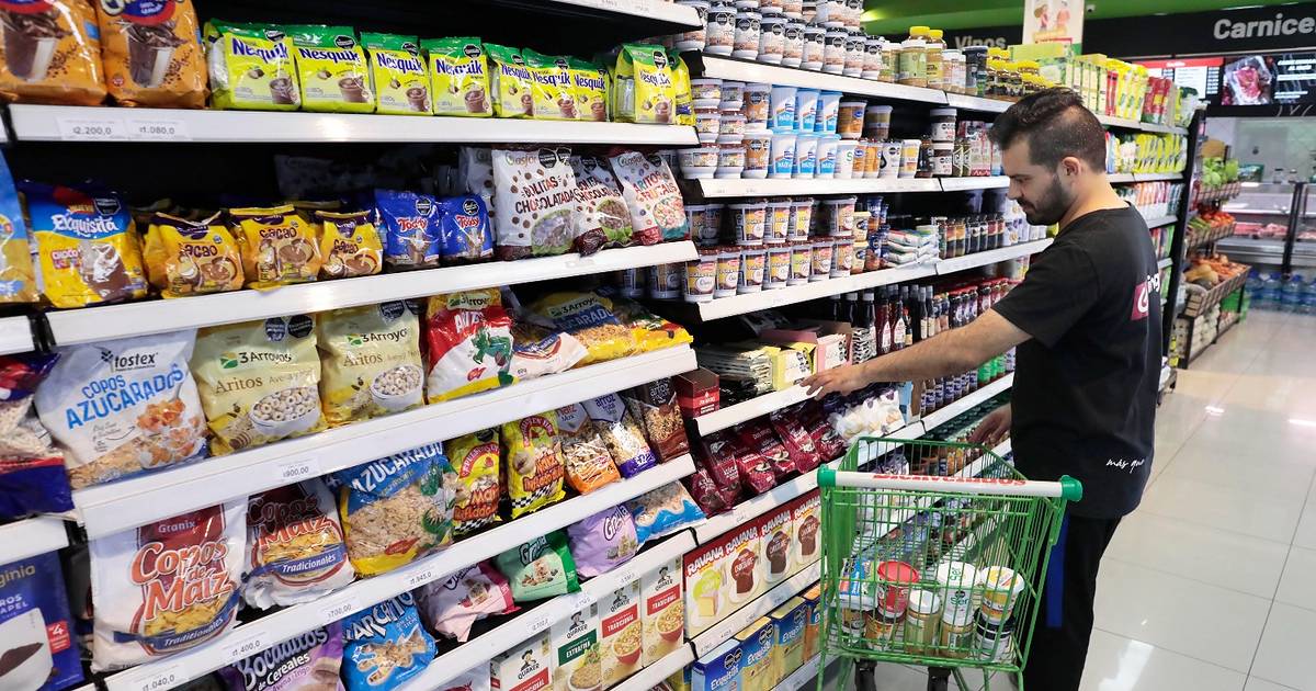 El Gobierno confía que la inflación perforará el 2% en junio y permanecerá a la baja | El Dia