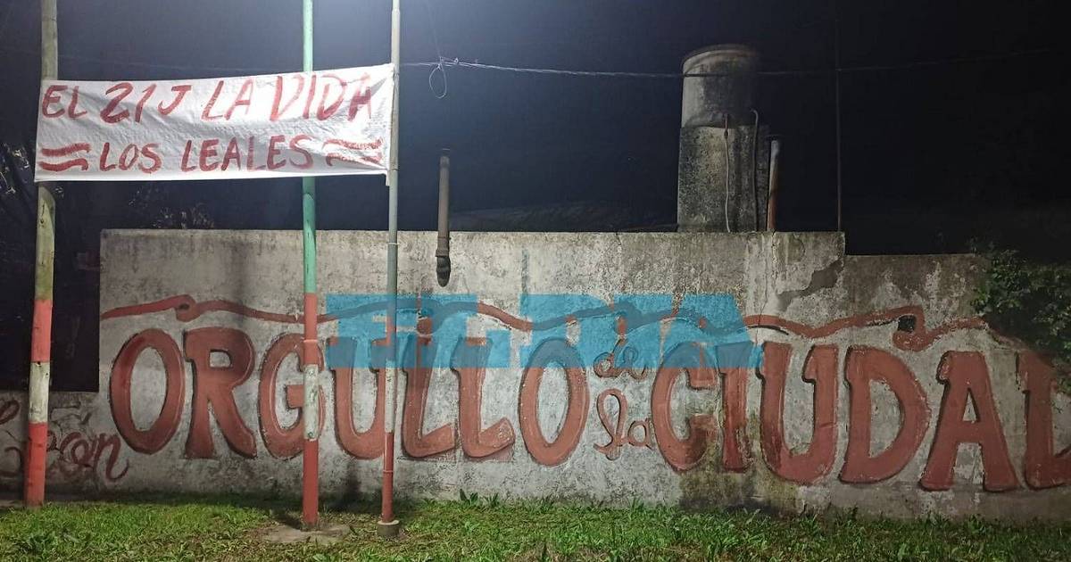 Estudiantes: el mensaje de la barra a los jugadores | El Dia