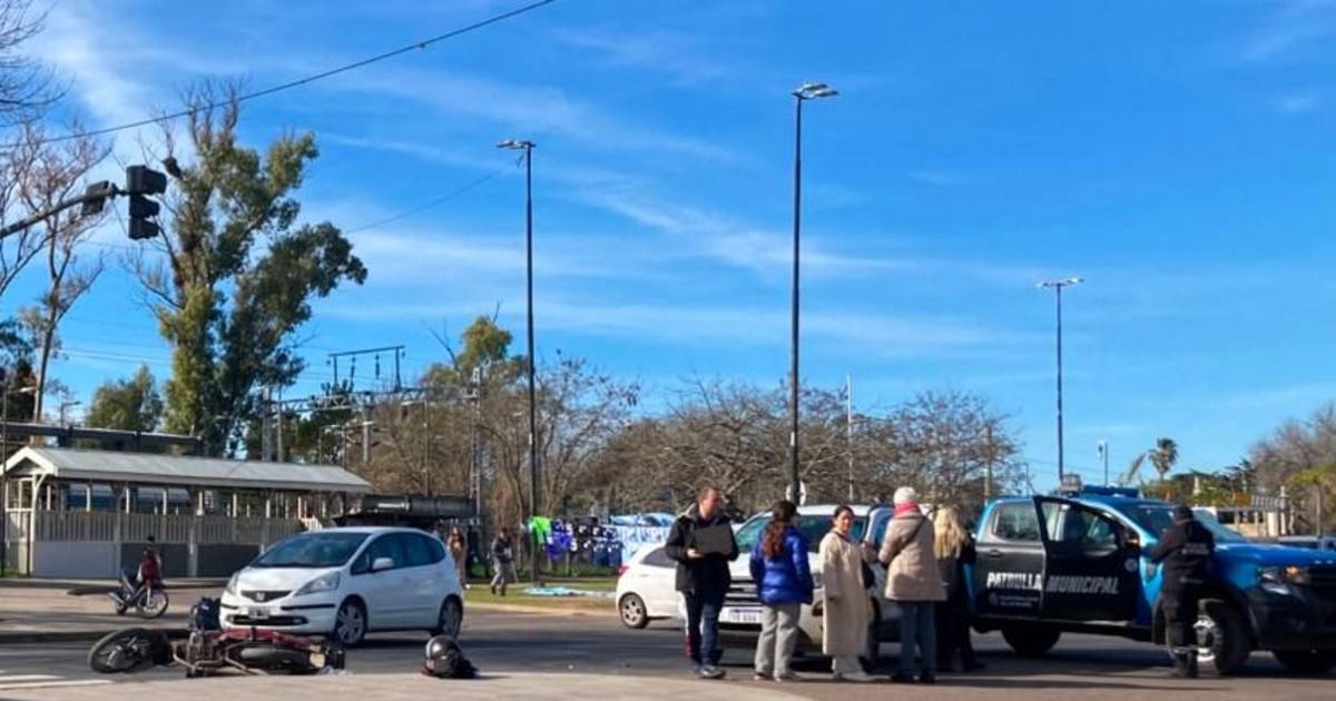 La Plata | Accidente y tránsito cortado en Camino Centenario | El Dia