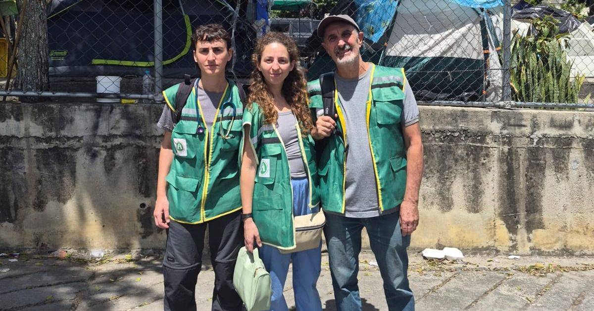 Tres médicos Argentinos egresados de la UNLP viajaron a Venezuela para brindar asistencia humanitaria | El Dia