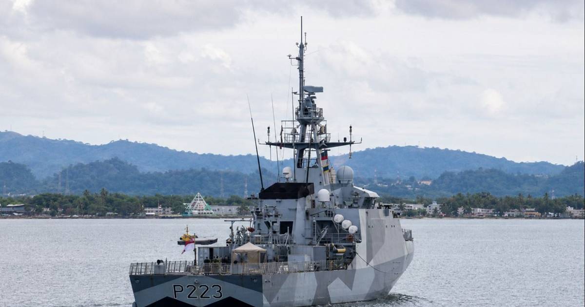 Cruce entre Argentina y el Reino Unido por el paso de un buque de guerra británico cerca de Malvinas | El Dia