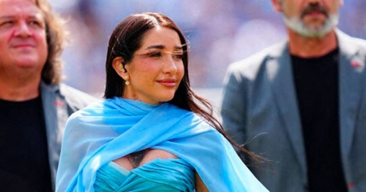 ¿Cómo hizo María Becerra para llegar con lo justo a EEUU y qué beneficio le dieron de la FIFA? | El Dia