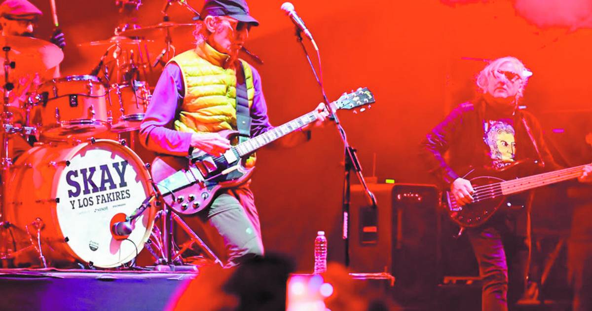 Skay Beilinson en vivo con Los Fakires en el Hipódromo de La Plata