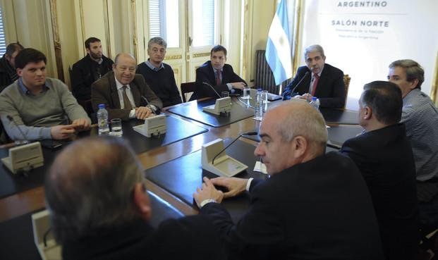 Aníbal Fernández se reunió con los intendentes de la Quinta Sección