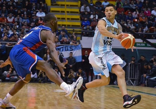 Argentina también embocó a Francia en el Súper 4: 86-79