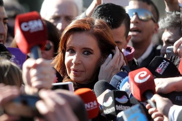 Fiscal no descartó la unificación de las causas contra Cristina