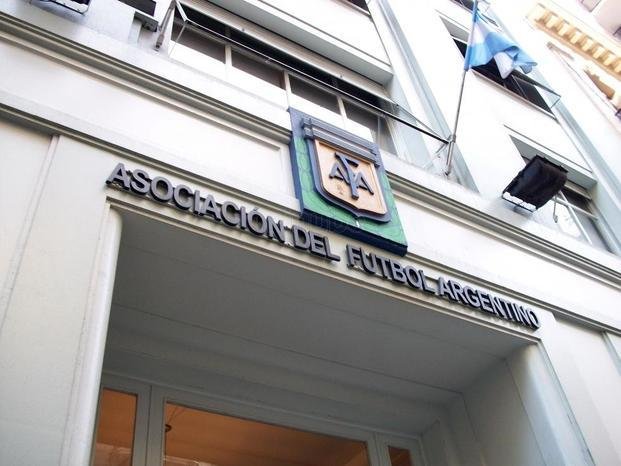 Abogados del FBI empezarán a recabar datos en la AFA en el marco de la causa por el FIFA-Gate