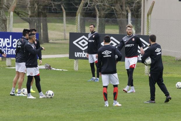 El León, con Bailone, culminó otro día de pretemporada