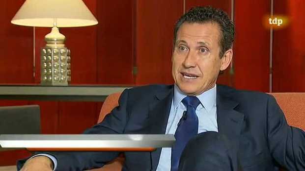 Valdano dijo que "El fútbol argentino tocó fondo" y a Bauza lo ve "Muy solo"