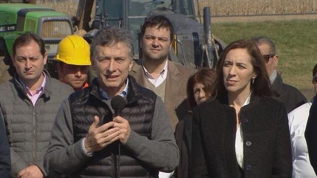 Macri criticó a los que "tienen magia para decir palabras"