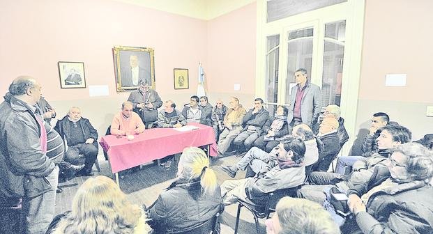 La UCR define su vínculo con la gestión de Garro
