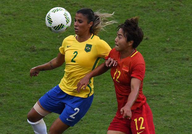Brasil debutó con una goleada