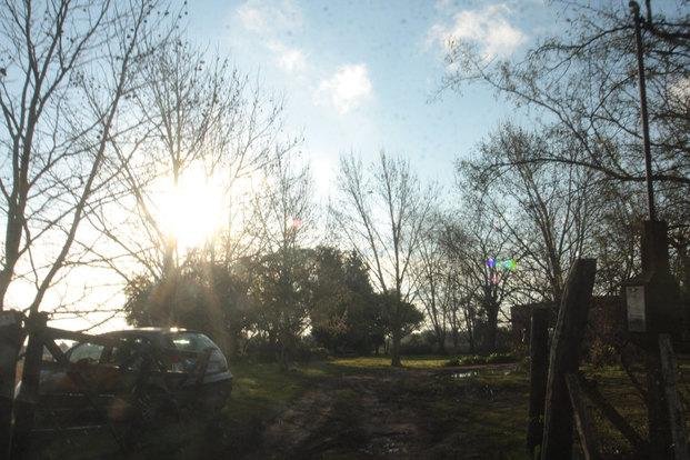 La odisea de una mujer y su hijo  en su vivienda  de Hernández