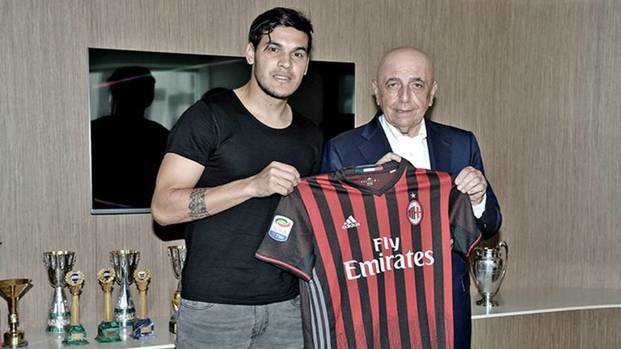 Gómez, la nueva cara del Milan