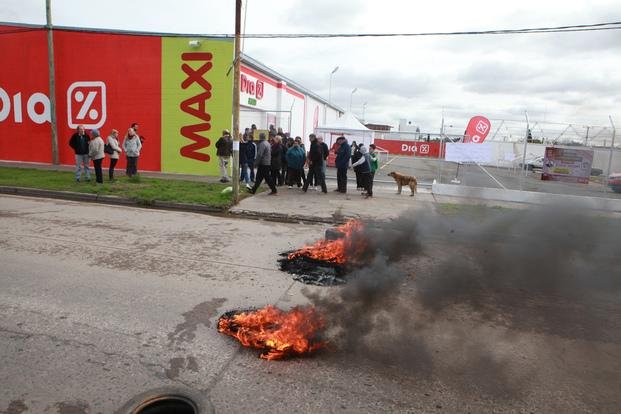 La apertura del súper de 120 y 80: un debate complejo que no logran zanjar