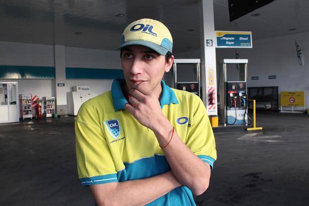 Robo y pánico en una estación de servicio