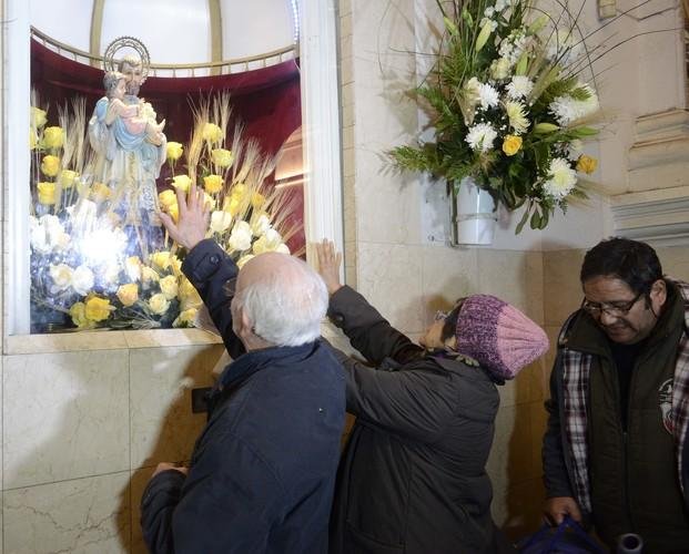 Multitudinaria peregrinación por San Cayetano en Liniers