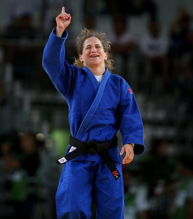 Premio extra para los que ganen medallas