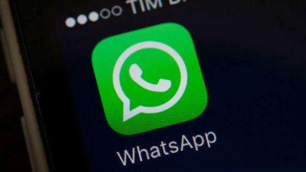 Conectate con EL DIA a través de WhatsApp