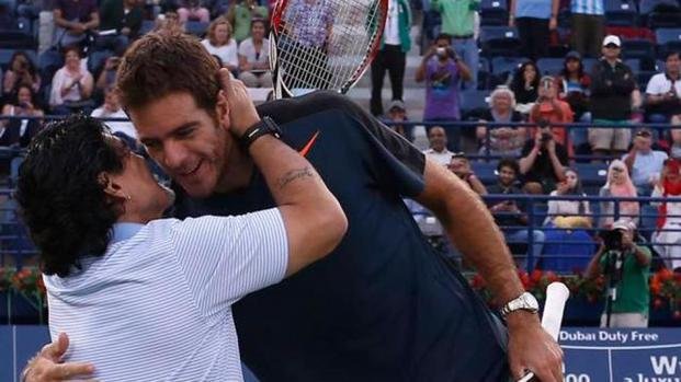 Maradona buscó a Del Potro para saludarlo por su actuación y "por boquense"
