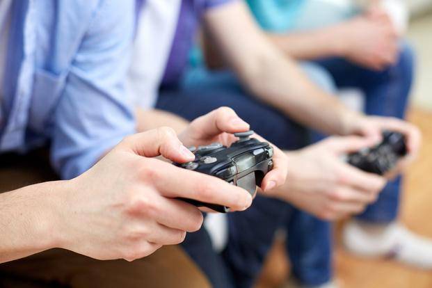 Los videojuegos ayudan más que las redes al rendimiento escolar