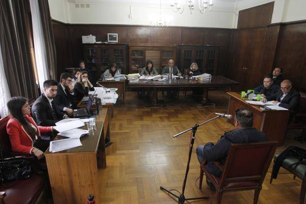 Martínez Poch más complicado por el relato de otra ex pareja