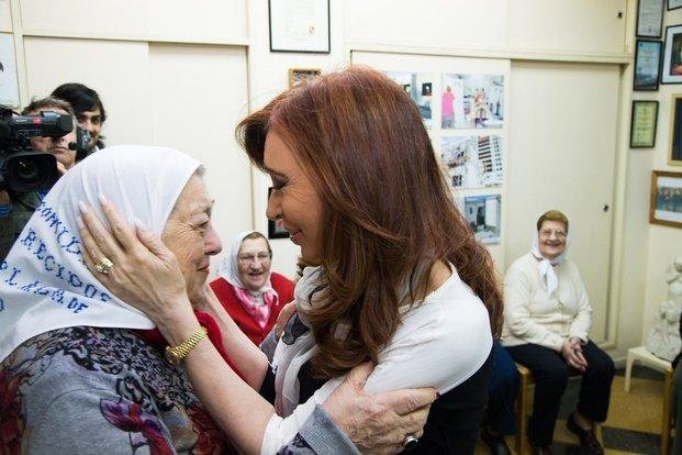 Cristina visitó a Hebe de Bonafini