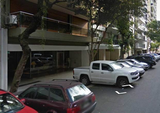 Una joven denunció que fue violada por cuatro hombres en su departamento en Recoleta