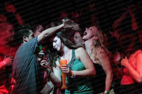Con impuestos buscan que los jóvenes reduzcan el consumo de bebidas alcohólicas