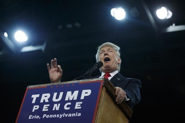 Trump ahora da marcha atrás con un disparate